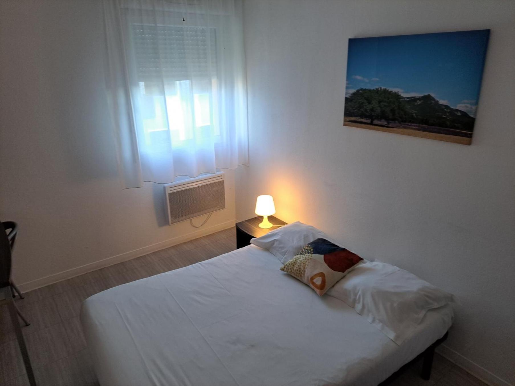 เรซิด็องซ์ แอซวส Aparthotel เอ็ก-ซอง-โพรวองซ์ ภายนอก รูปภาพ